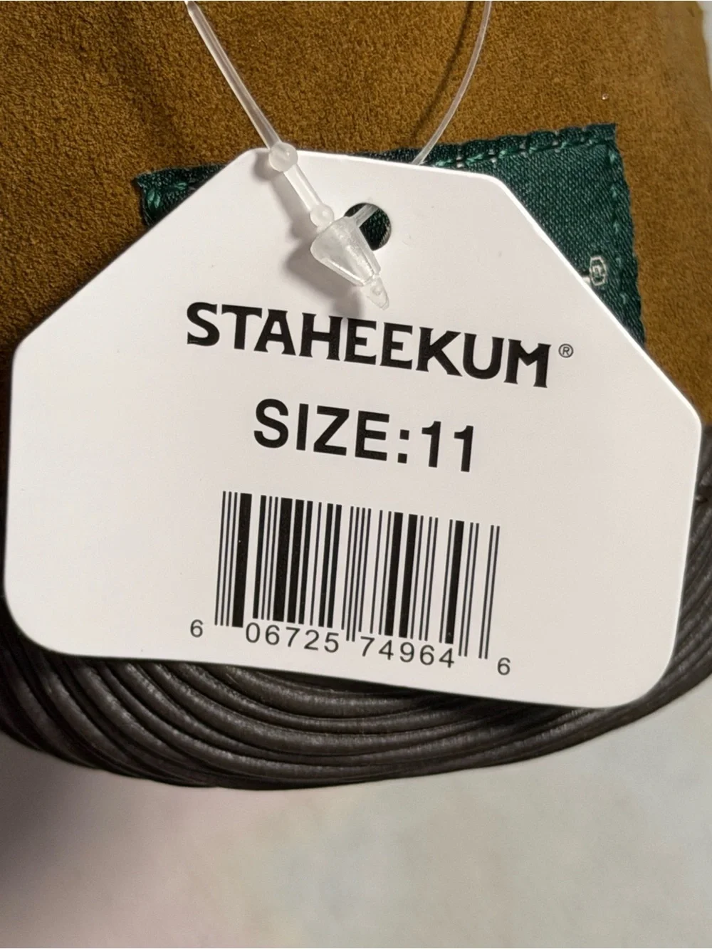 Staheekum Men’s Puff Slip-On Shoes Size 11 Black Quilted Camping Slippers NWT